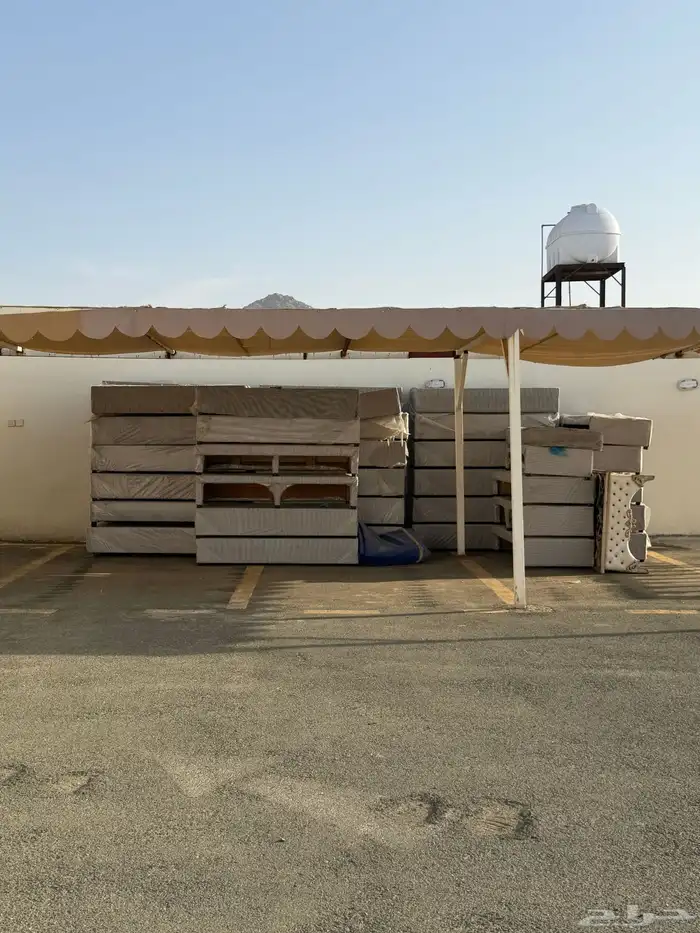 سرير للبيع 1