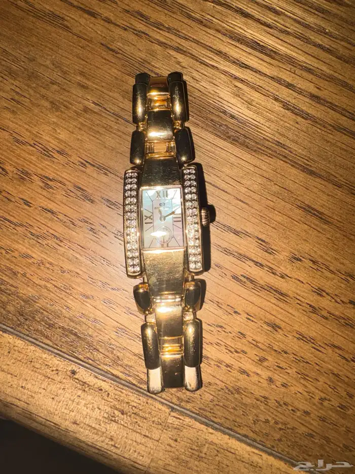 ساعة نسائية نوع ديموند هيل DIAMOND HILL شبه جديدة 2