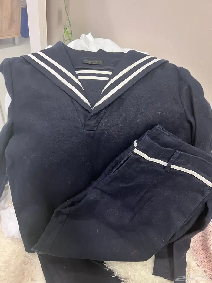 بدلة بناتية ماركة ادولفو دومينغوز 0