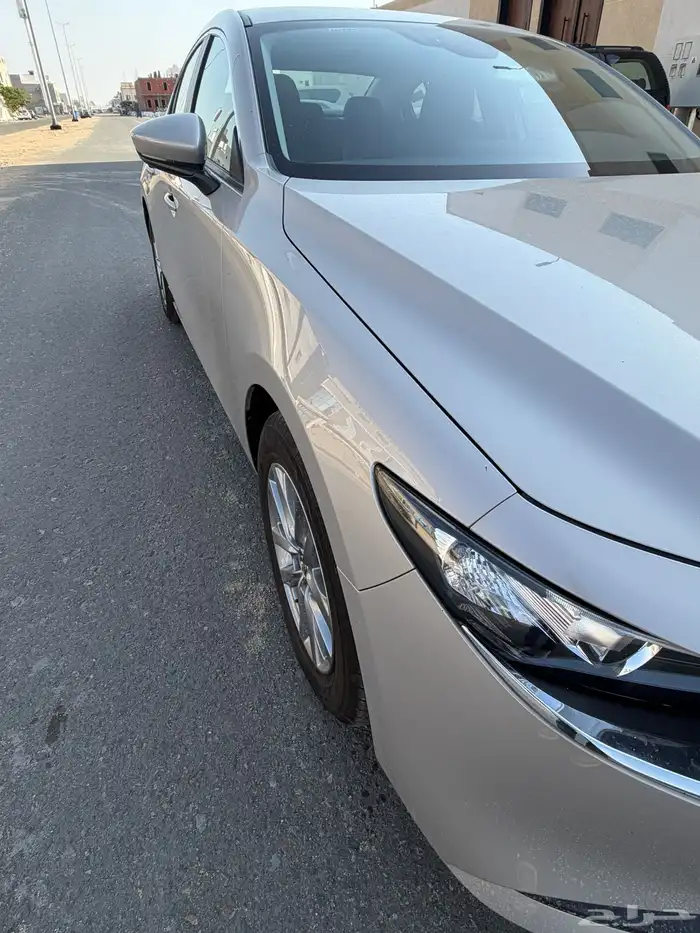 مازدا 3 موديل 2025 - ( استخدام بسيط جدا ) 14