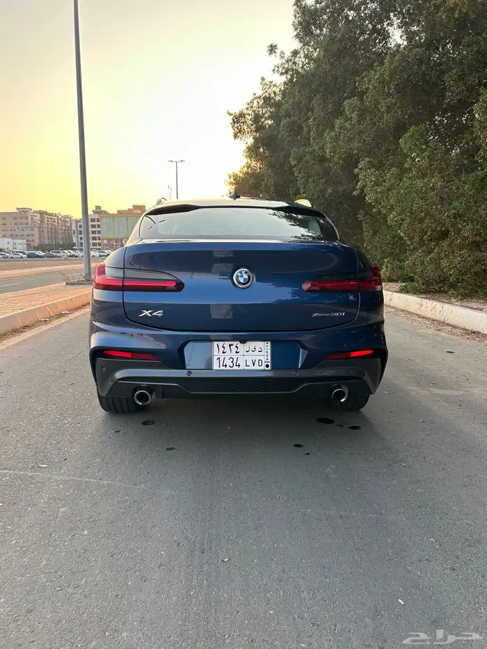 BMW X 4 i30 M بي ام دبليو اكس 4 اي 30 7
