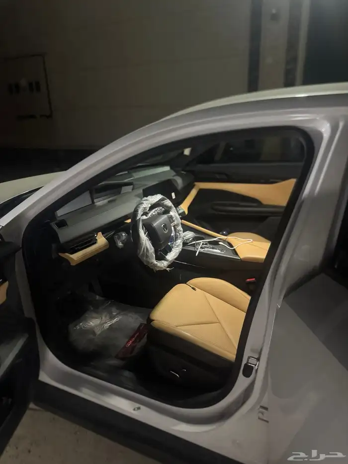 يوني في ايلت 2025 ماشي 15 ألف 0