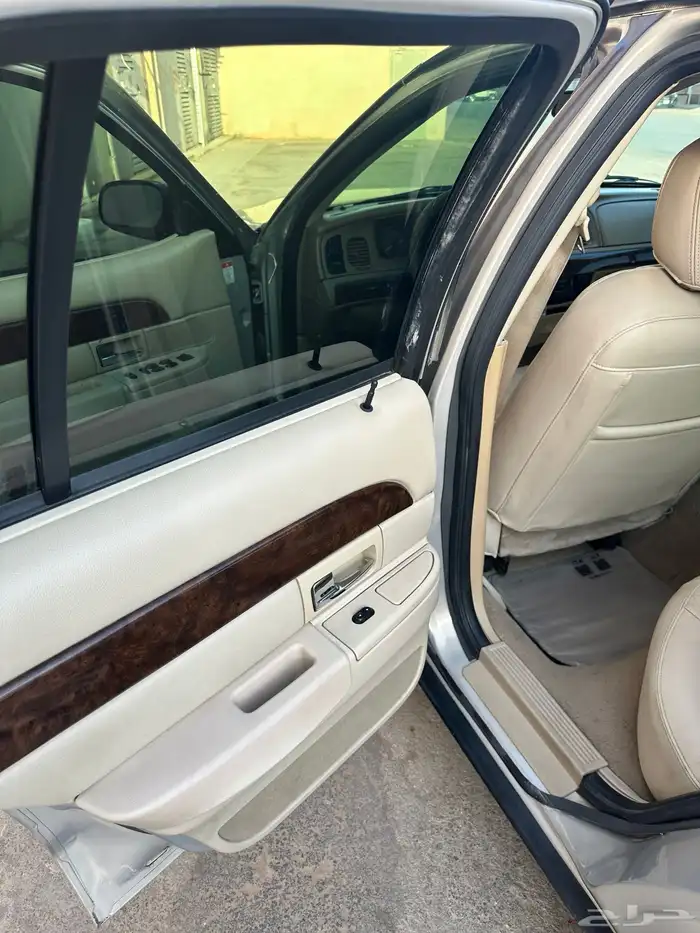 فورد قراند ماركيز 2008 نظيف 2