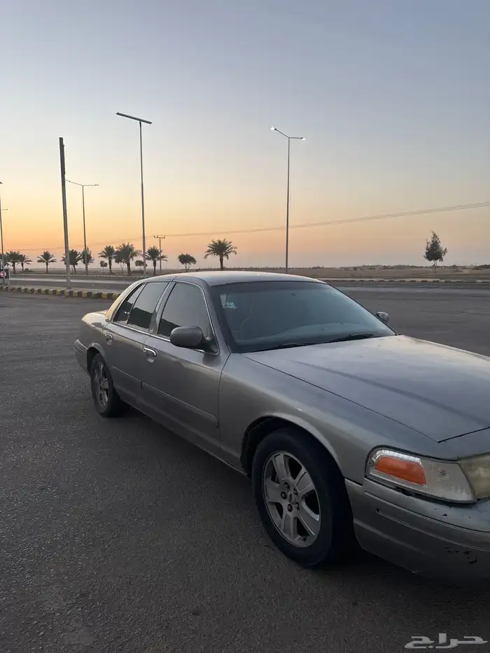 فورد فكتوريا تم وضع الحد 2