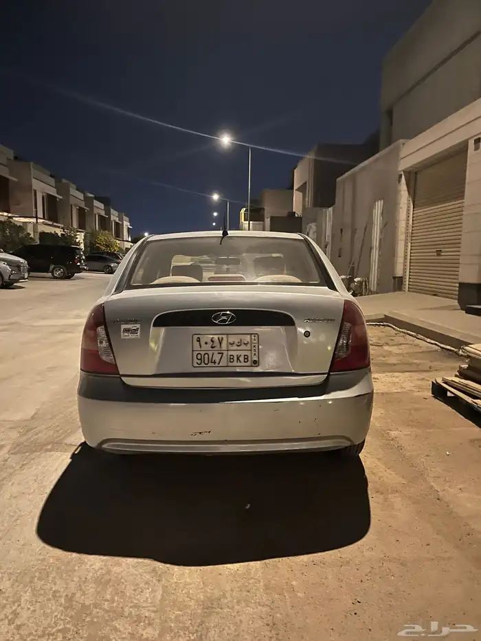 للبيع اكسنت 2010 1