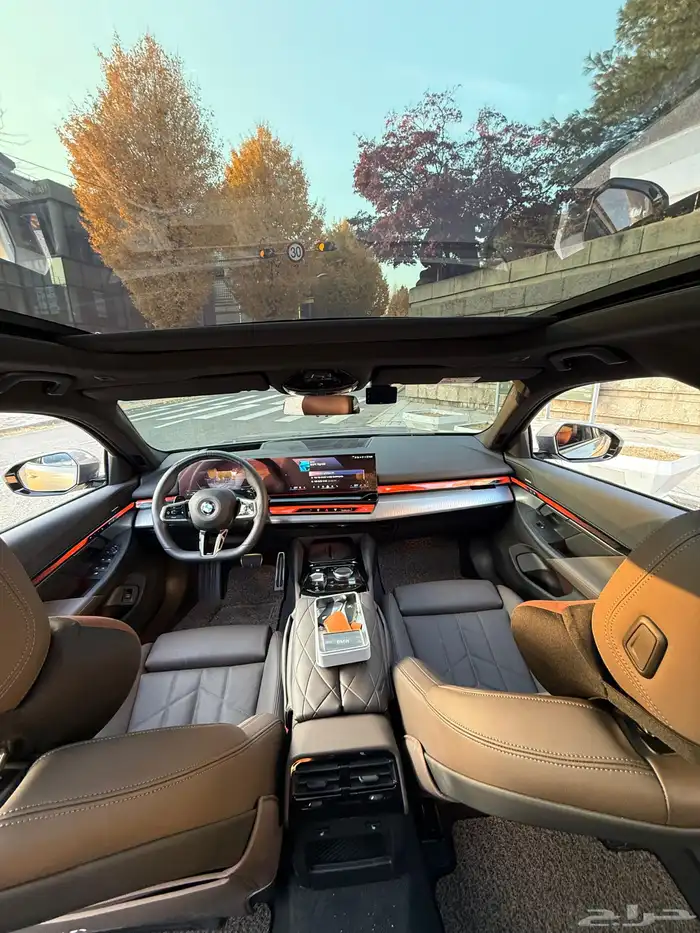 بي ام دبليو 520i 4