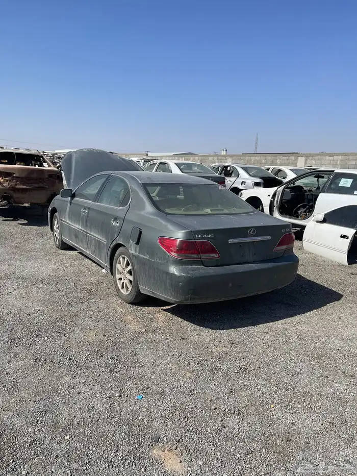 لكسز 2005 حجم 300 قطع غيار 0
