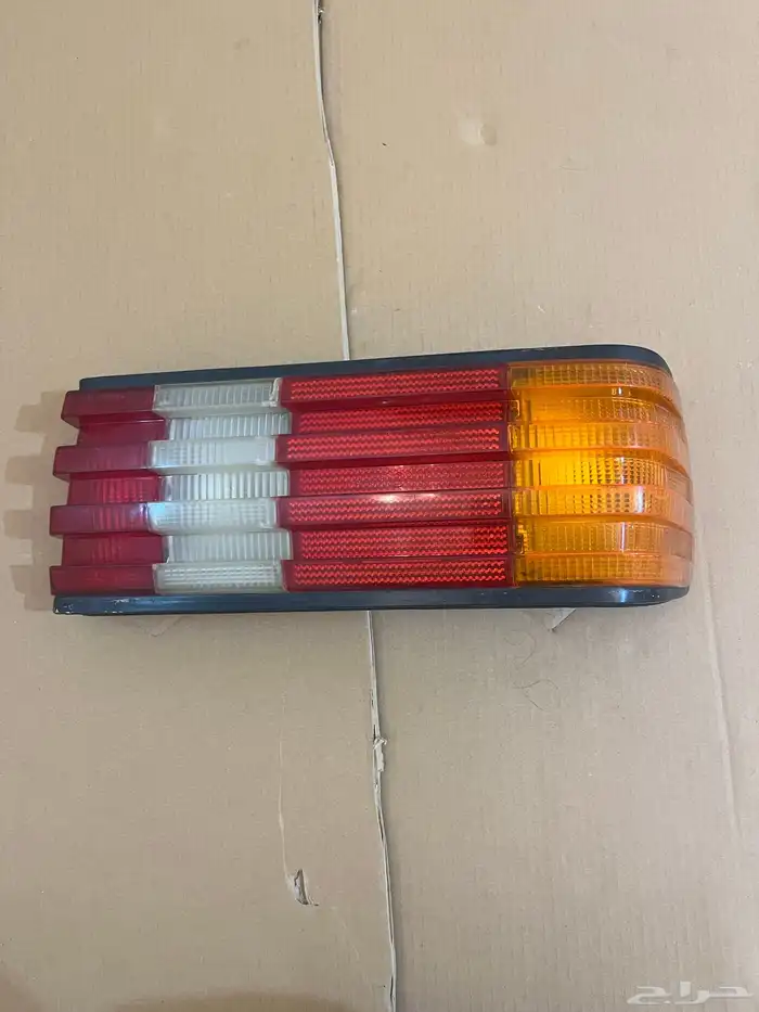 اسطب خلفي اصلي w126 0