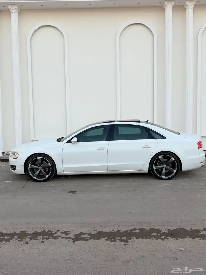 اودي 2012نضيف A8 1