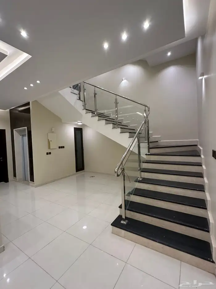 للبيع فلل دوبلكس موقع مميز بخميس مشيط 11