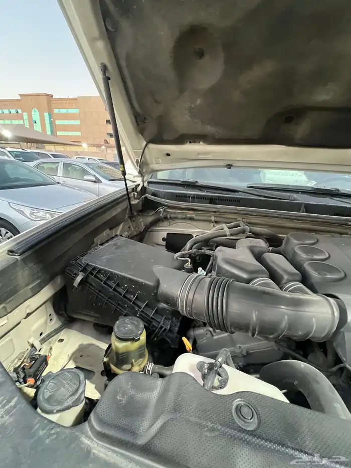 تويوتا برادو سته سلندر 2010 نظيف 16