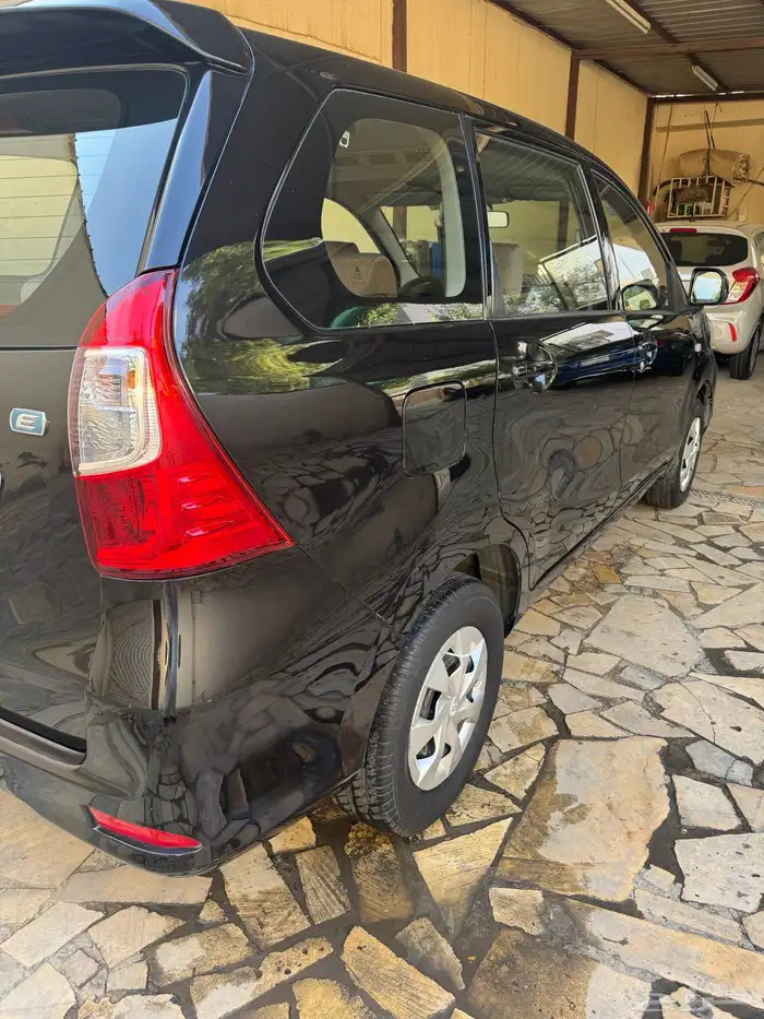 افانزا موديل 2016 استاندر 8