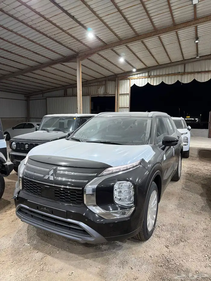 ميتسوبيشي اوتلاندر 2026 بانوراما ربع فل ب 101900 عرض شامل 7