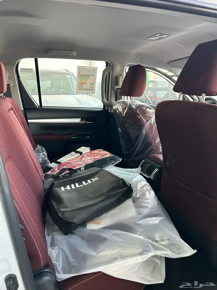 تويوتا هايلوكس 2025 فل كامل سعودي بنزين اوتوماتيك 8