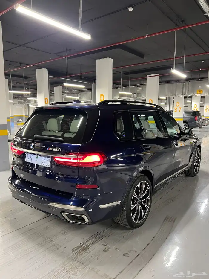 بي ام X7 V8 2020 5