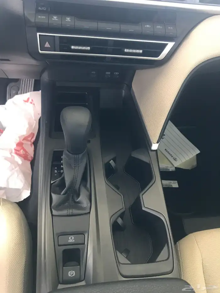 تويوتا كامري E سعودي موديل 2025 بنزين 23