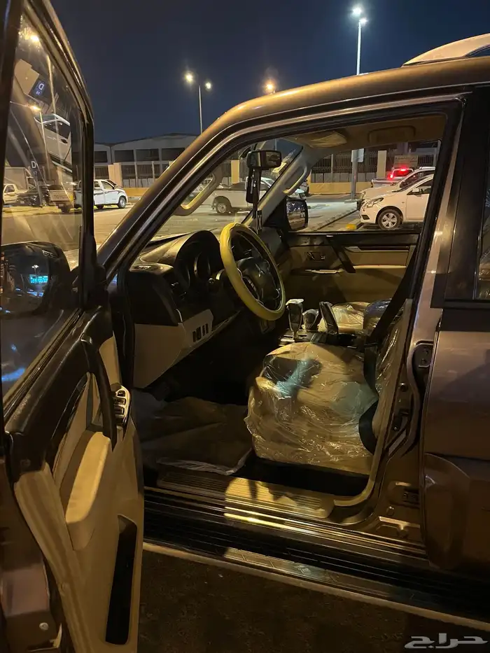 متسوبيشي باجيرو 2012 3