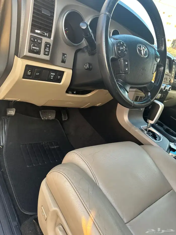 تويوتا اسكويا 2013 ابيض ليمتد دبل فل كامل اعلى مواصفات 2