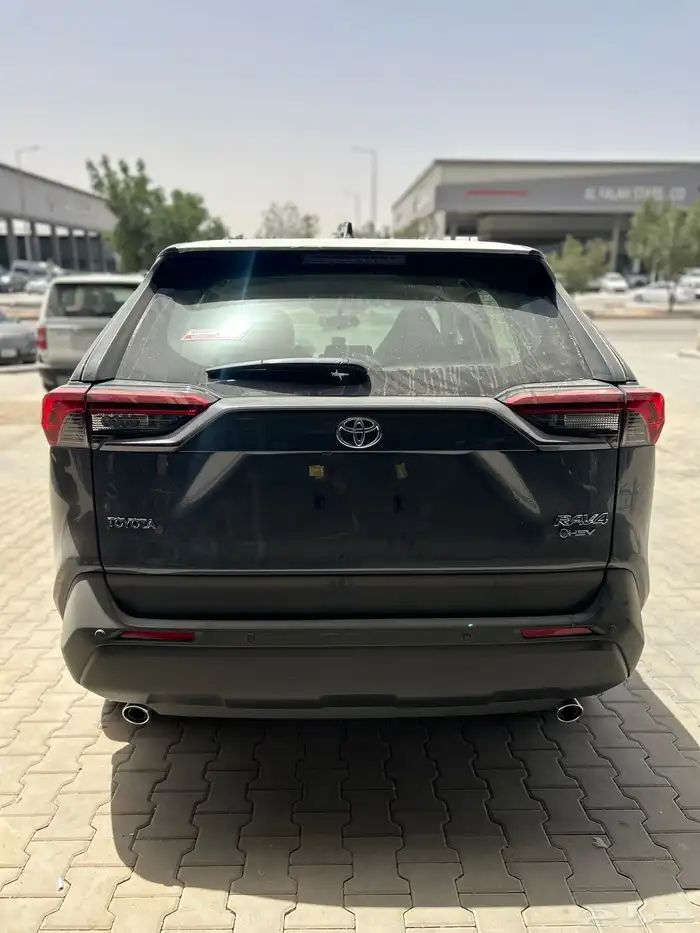 تويوتا  راف فور LE هايبرد دبل 2025 رمادي 113300شامل الضريبة 3