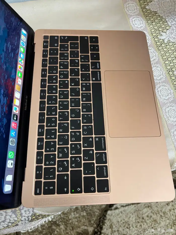 ماك بوك للبيع ذهبي بصمه i5 5