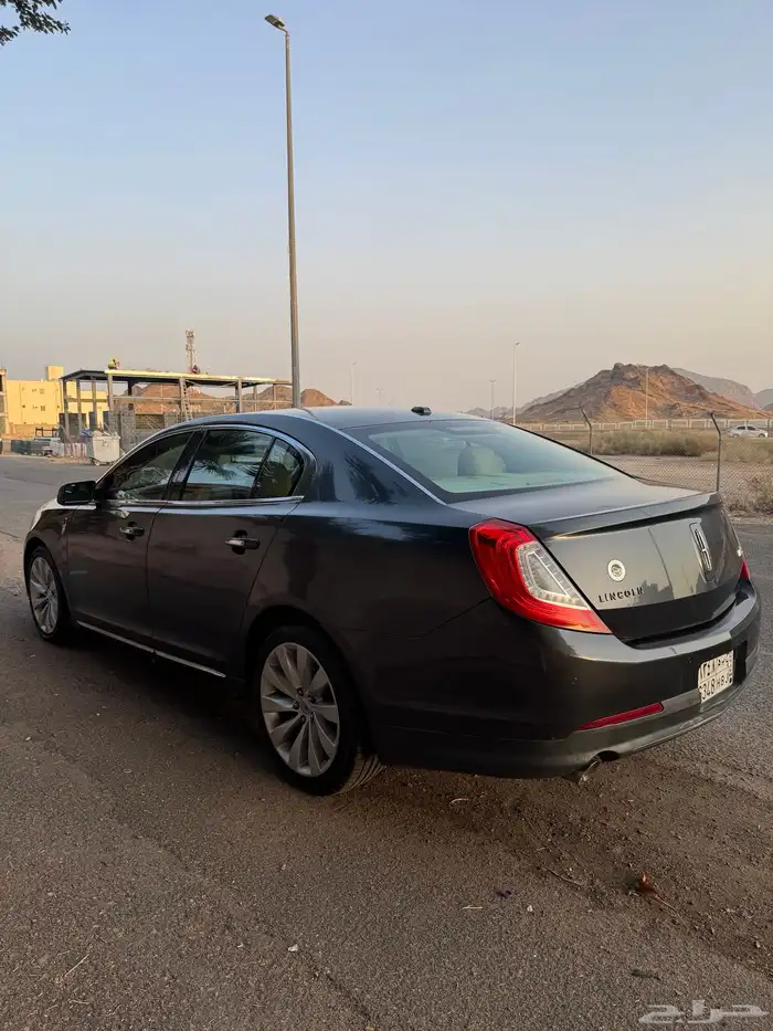 للبيع فورد لينكون 2013 1