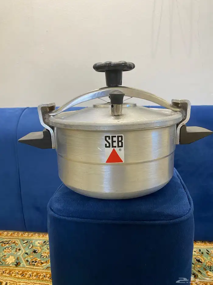 كاتم سب فرنسي 4ونص لتر 0