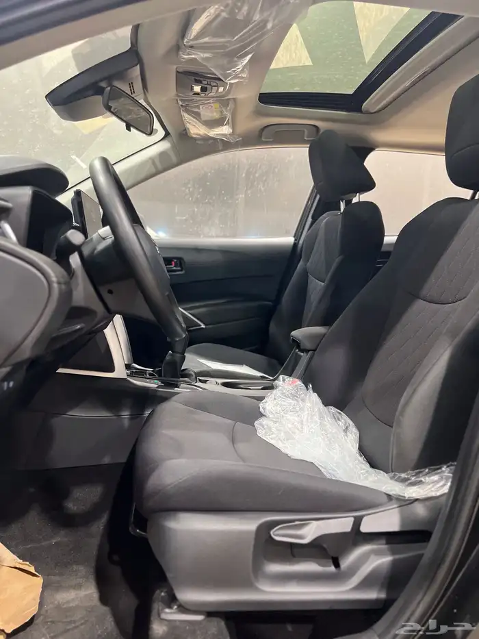 تويوتا كورولا كروس 2025 نص فل ( اصفار) 11