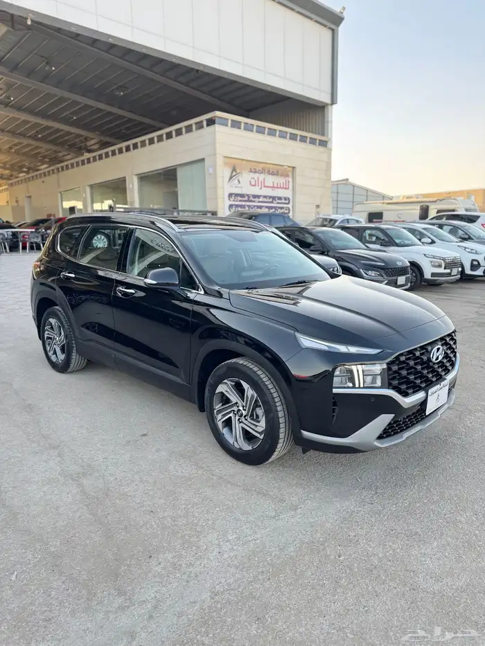 للبيع هيونداي سنتافي 2024 نص فل 4 سلندر دبل 1