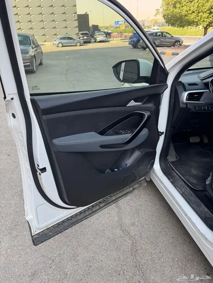 شفروليه كابتيفيا 2021 أبيض السوم 27 11