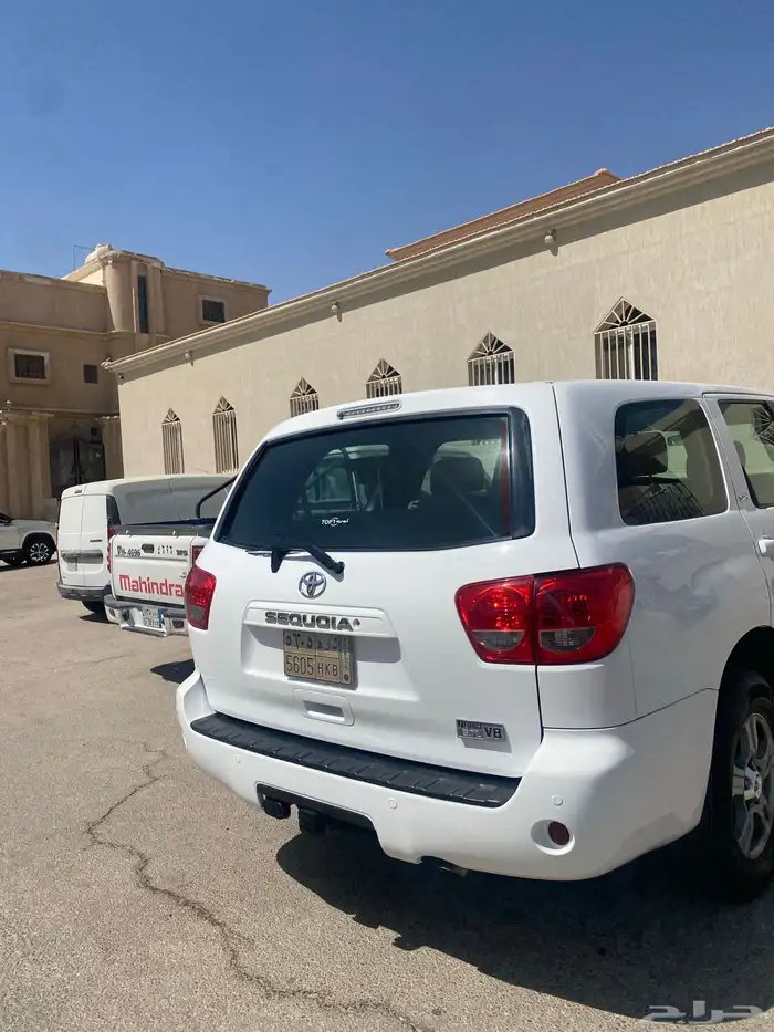 للبيع تويوتا سيكويا 2011 بدون دبل 1