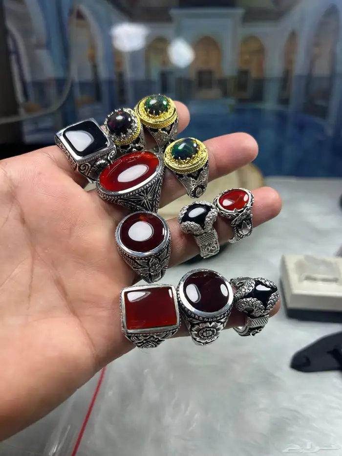 فيروزات وعقيق يماني  واوبالات 35