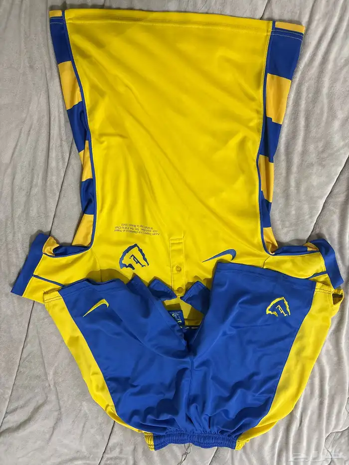 تيشرت تاريخي للنصر موقع من كريستيانو رونالدو التشيرت نإيكي 0