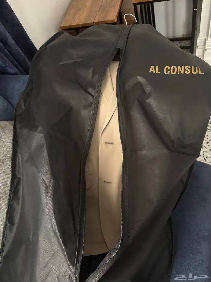 بدلة رسمية لون بيج جديده 0