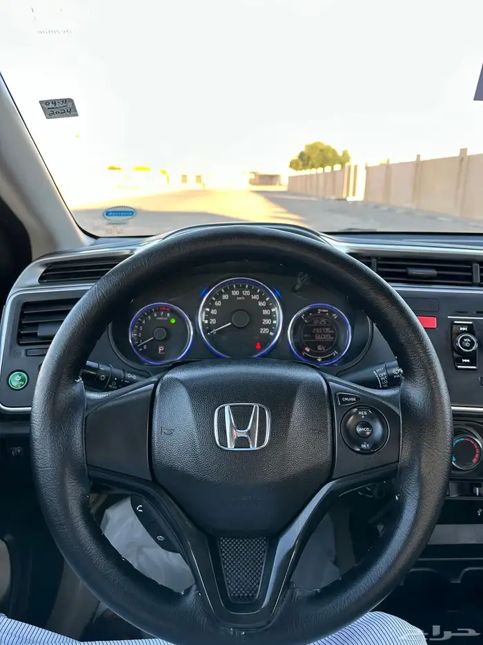 هوندا سيتي 2017 نظيف 14