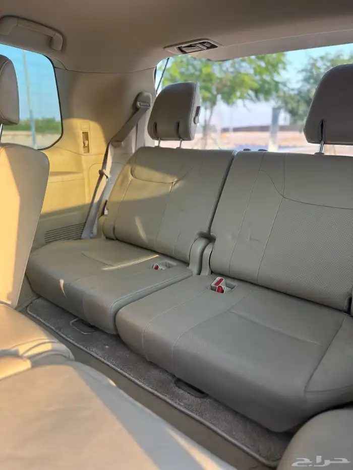 لكزس lx570 2011 30