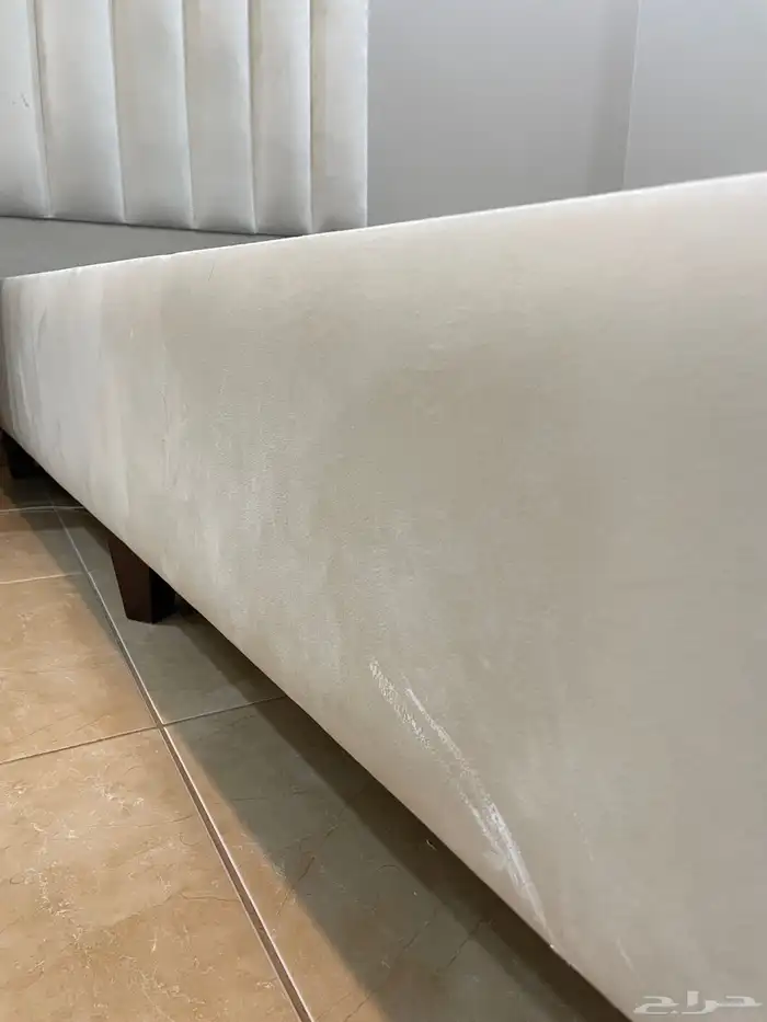سرير للبيع 3