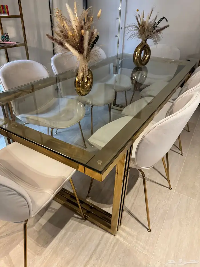 طاولة سفرة مع 8 كراسي 2