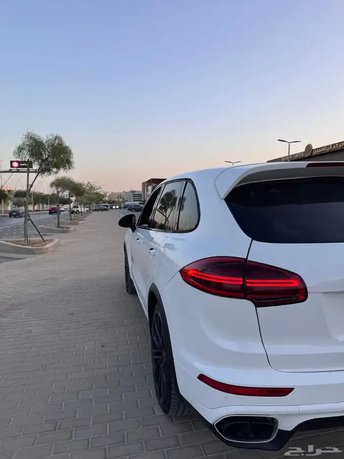 بورش كايين تيربو V8 2015 2