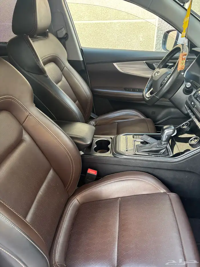 سياره شيري تيقو 8 برو 2021 6