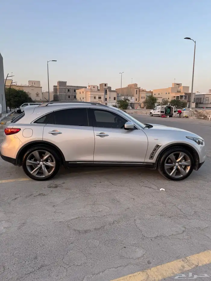 انفينتي Fx35 6