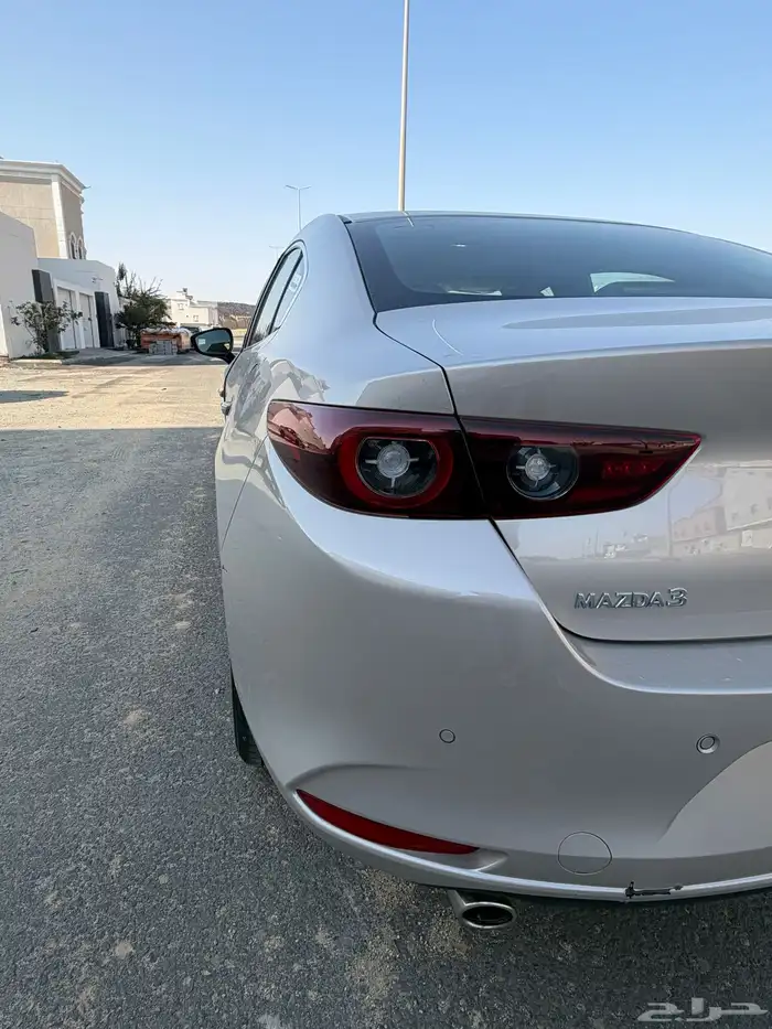 مازدا 3 موديل 2025 - ( استخدام بسيط جدا ) 6