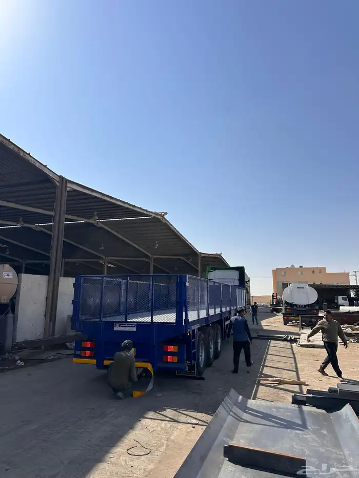 سطحه جوانب 13.60 م 3 محاور منافيخ 5