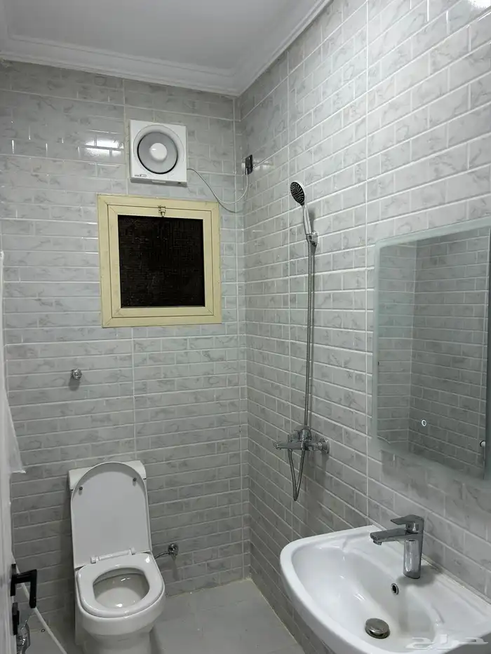 غرفه و صاله جديده للايجار 1