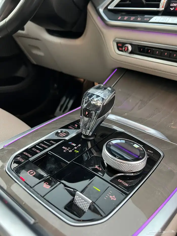 بي ام X7 V8 2020 23