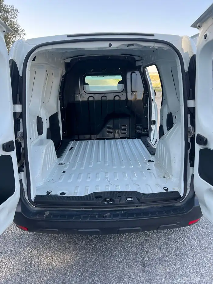 بسم الله السياره رينو دوكر فان 2022 6