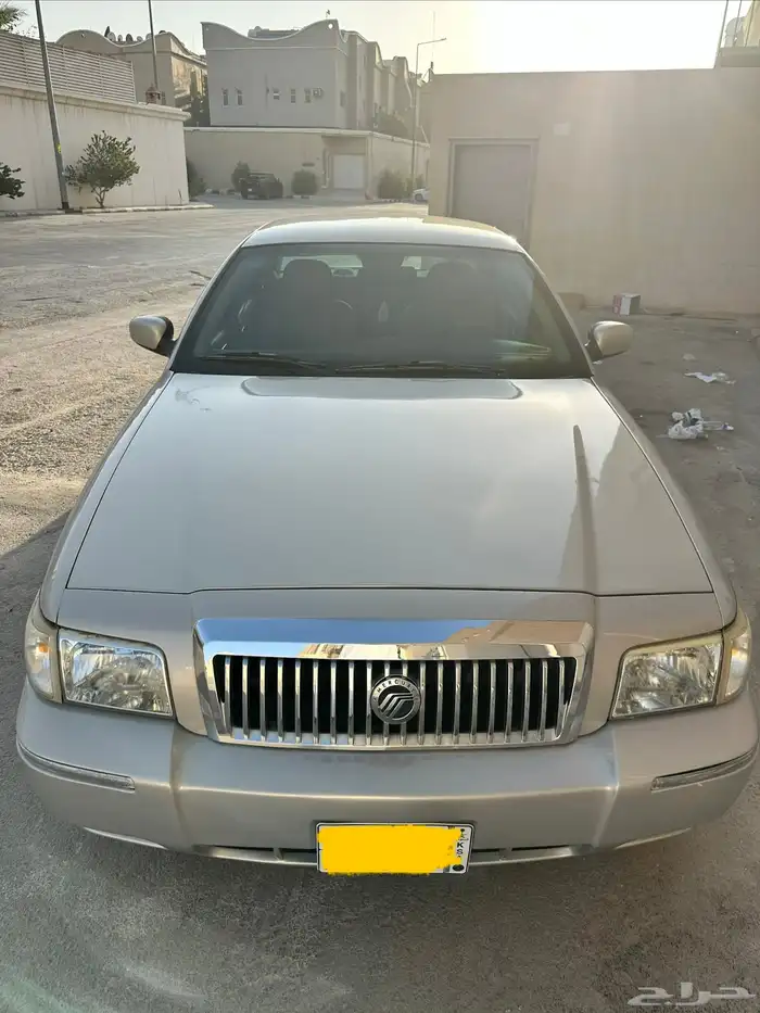 فورد قراند ماركيز 2008 نظيف 4