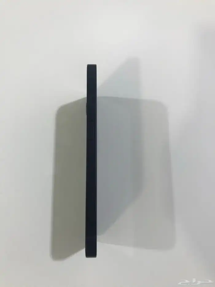 ايفون 13 العادي 4