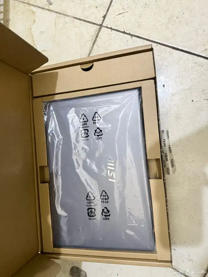 لابتوب msi جديد لم يتسخدم الا يومين 2