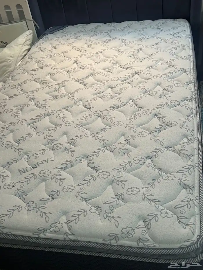 سرير مع المرتبه 2