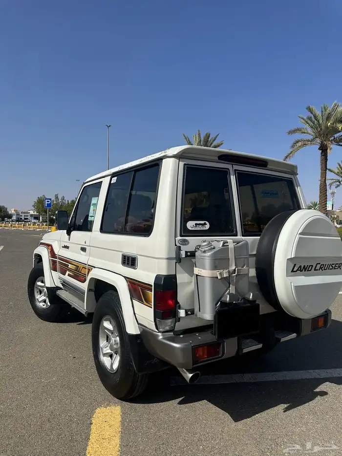 للبيع جيب تويوتا ربع رفرف ونش 0